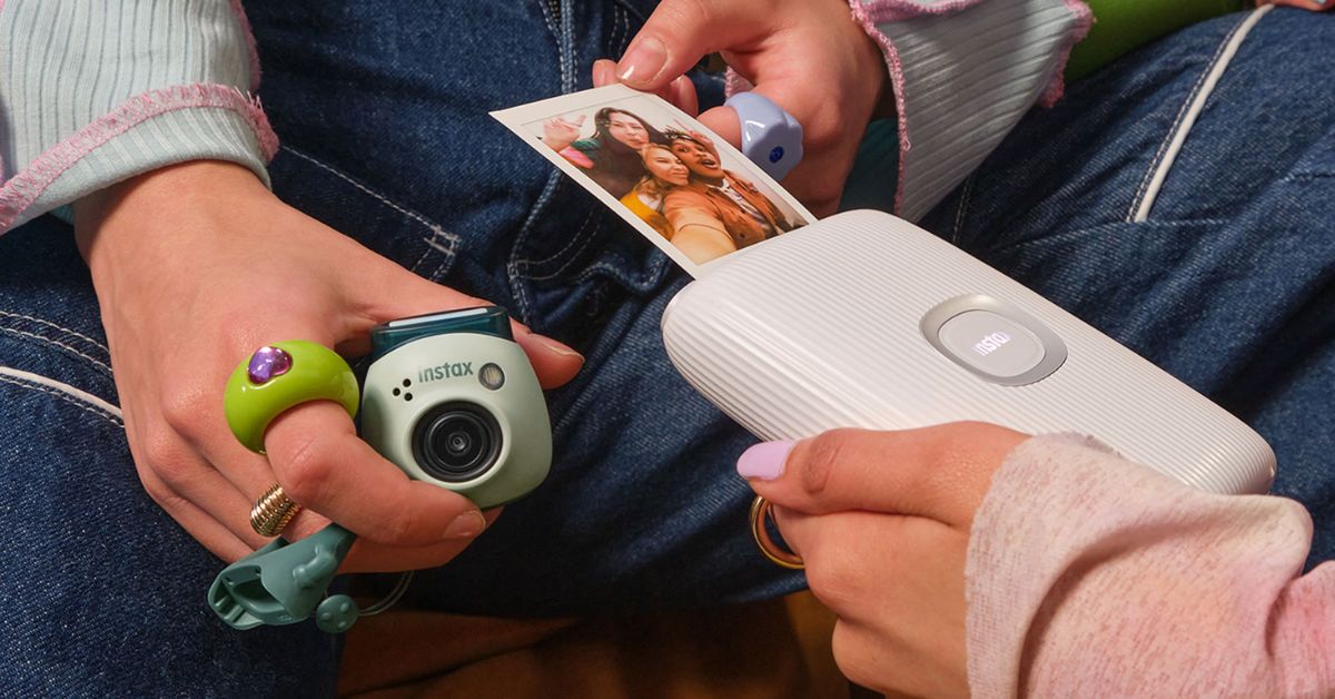 Fuji Instax Pal